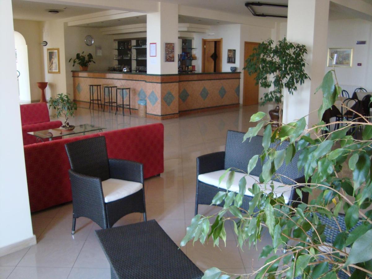 Hotel Santangelo Монте-Сант'Анджело Экстерьер фото