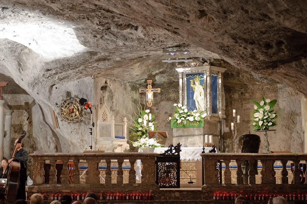 Hotel Santangelo Монте-Сант'Анджело Экстерьер фото